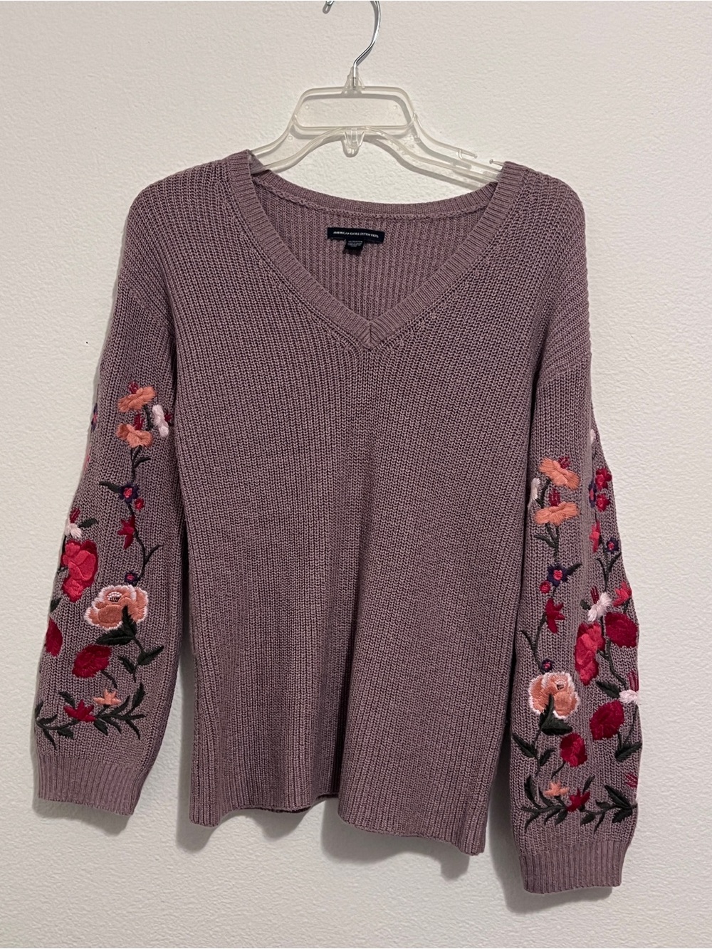 American Eagle Outfitters Mauve V-Neck Sweater with Floral Embroidered Sleeves